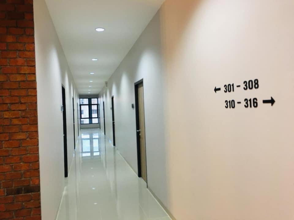 Apartment Buathong Pool Ban Khung Taphao