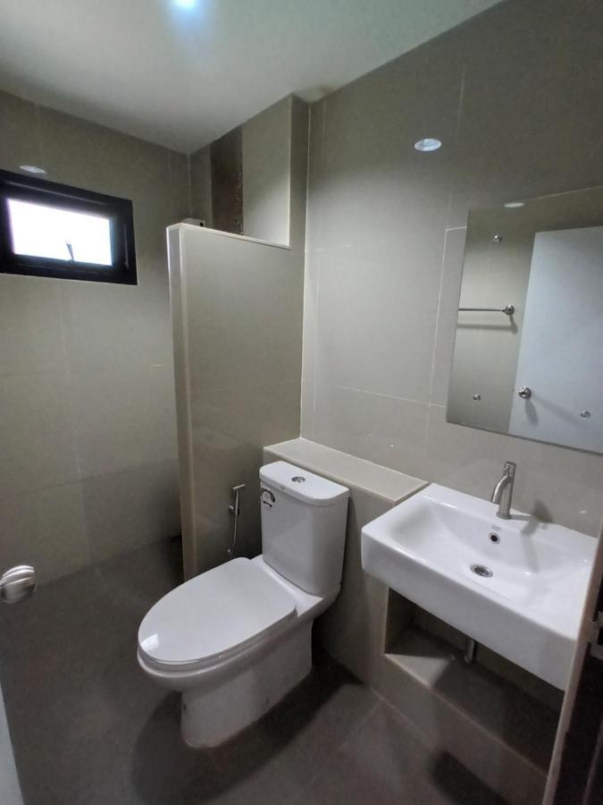 Buathong Pool Apartment